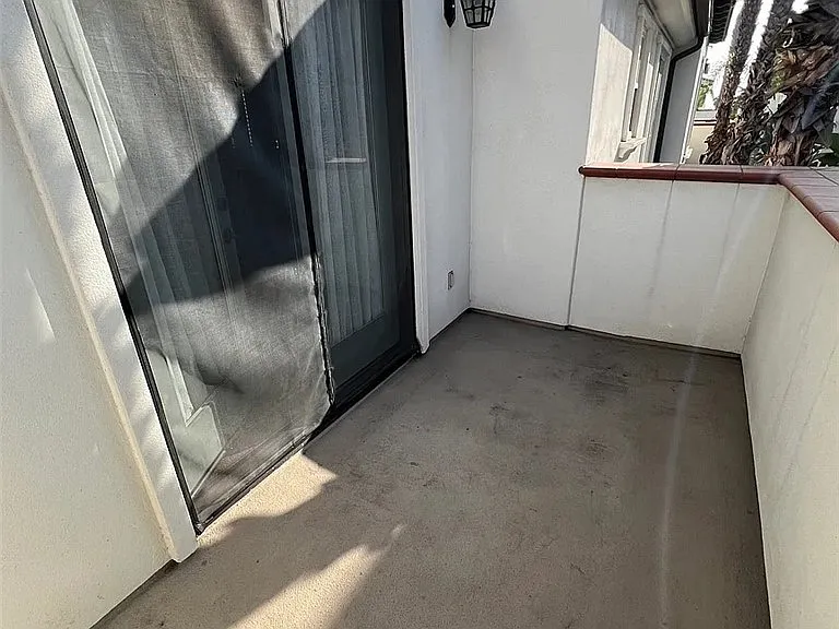 1752 Grand Ave #2 — Photo 31