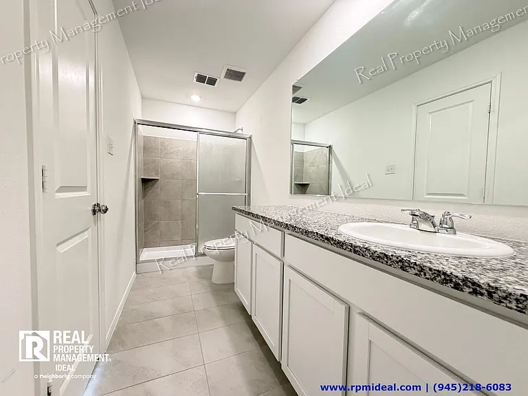 1717 Round House Ln — Photo 15