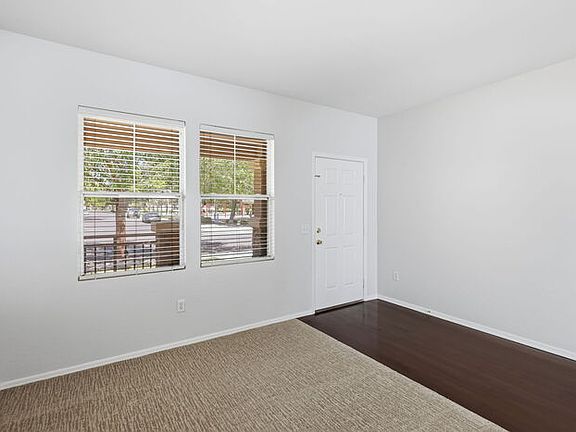 5th image of 4265 E Windsor Dr