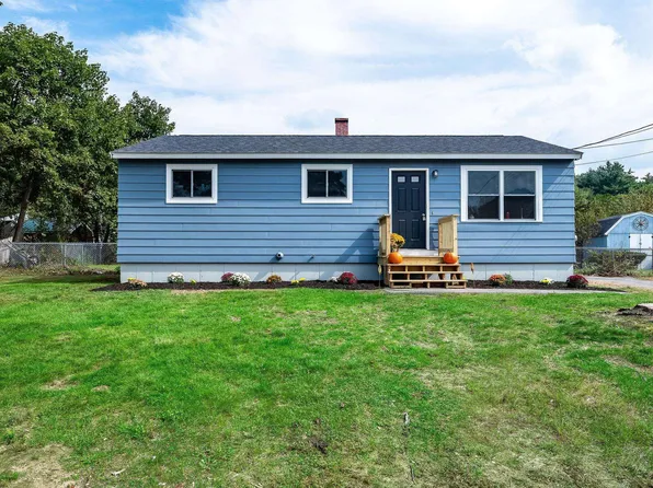 5 Fourth Street, Rochester, NH 03867