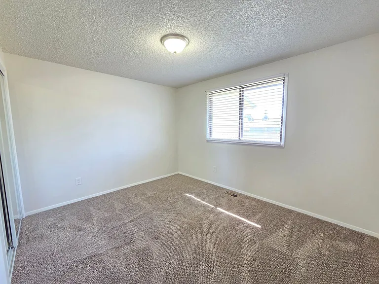 1707 N Glenn Ct — Photo 9