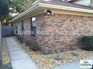 27 Cape Dr NW APT D, Fort Walton Beach, FL 32548