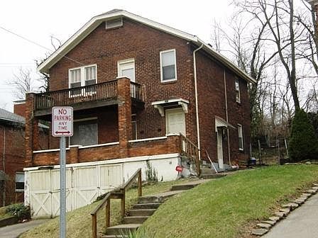 2nd image of 993 Cleveland Ave