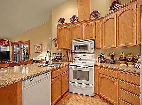 Newer granite counters and appliances