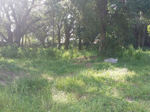 4th image of 815 17th St