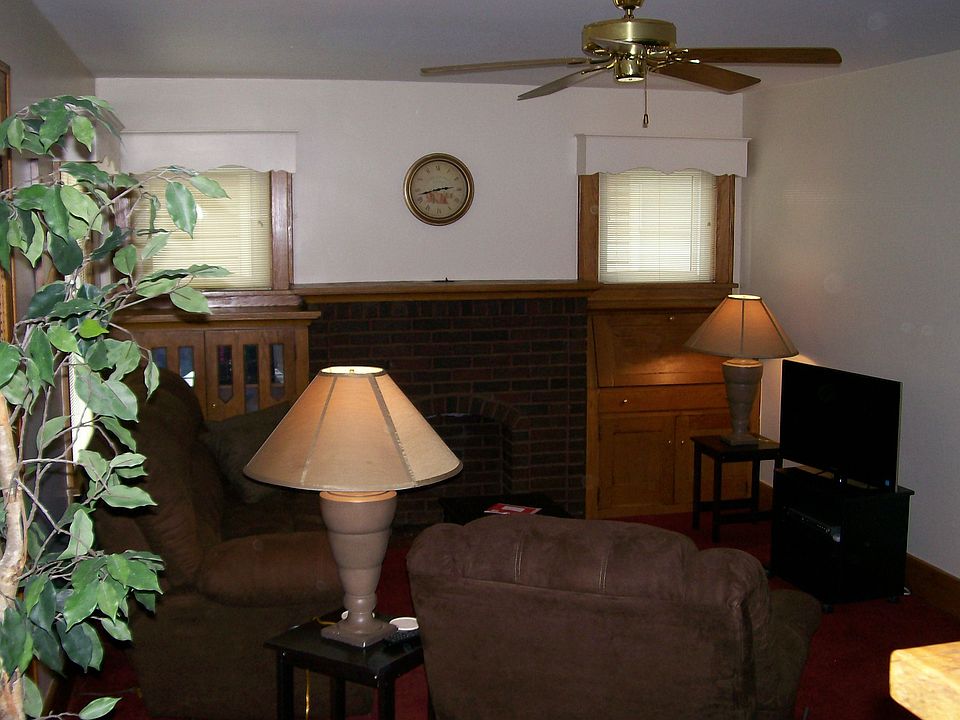 1st image of 2667 Sussex St SE