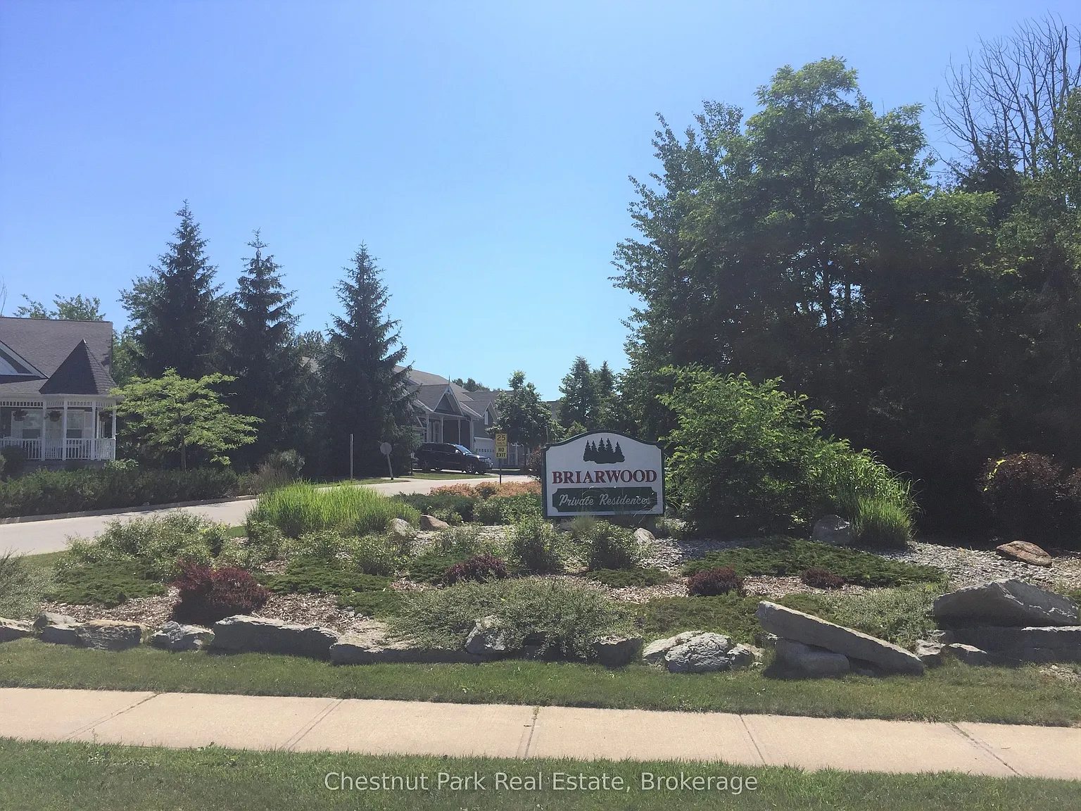 Briarwood — Photo 2