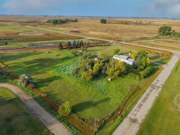 281 4th Ave W, Ryder, ND 58779