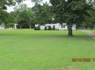 5888 Deans Rd, Battleboro, NC 27809