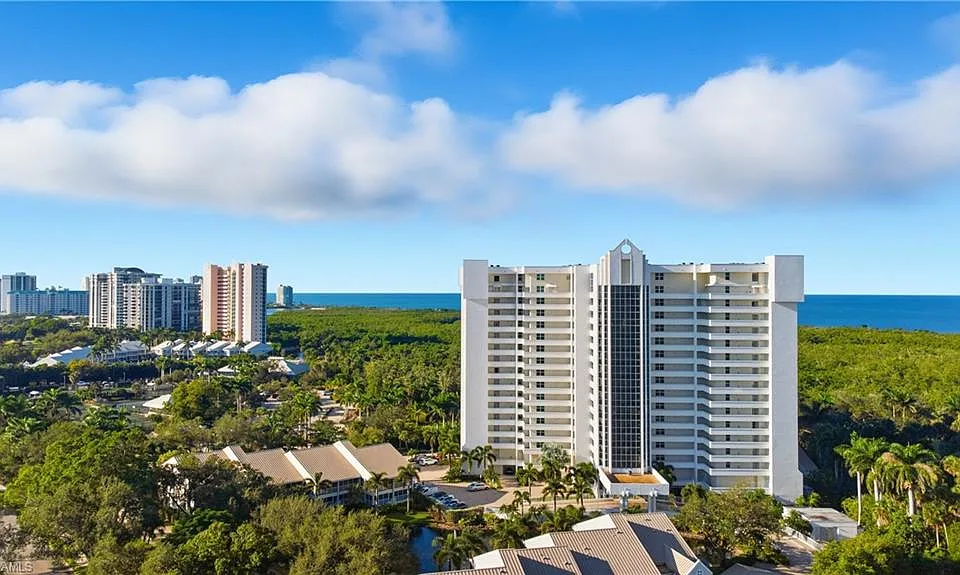 6361 Pelican Bay Blvd #802