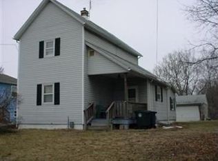 1047 W Waterloo Rd, Akron, OH 44314