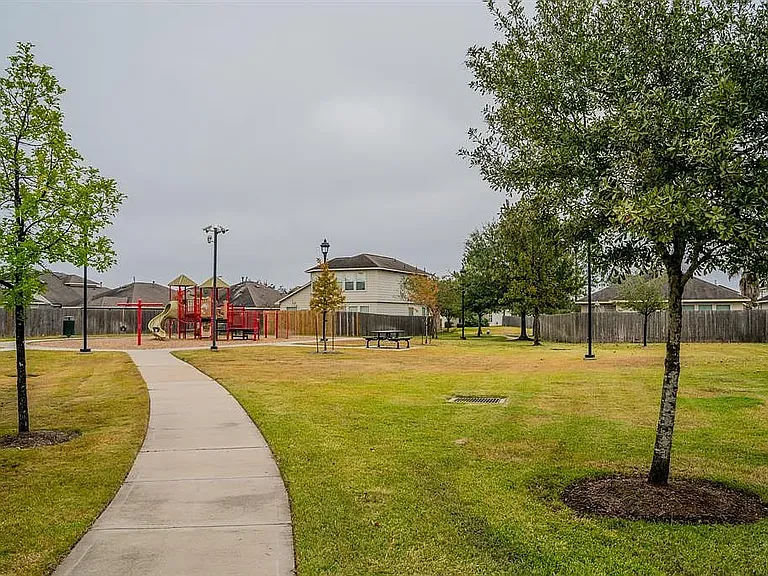 8002 Arapahoe Ridge Ln — Photo 26