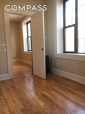 Rented by Compass | media 18