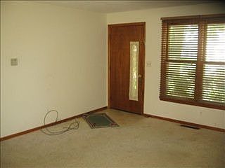 4th image of 204 Park Ave