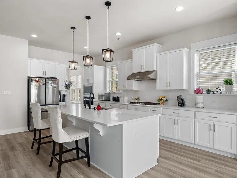 155 Lotus Ln — Photo 26