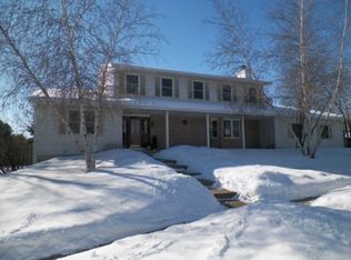 7721 Westchester Dr, Middleton, WI 53562