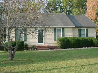 253 Cedar Dr, Zebulon, NC 27597