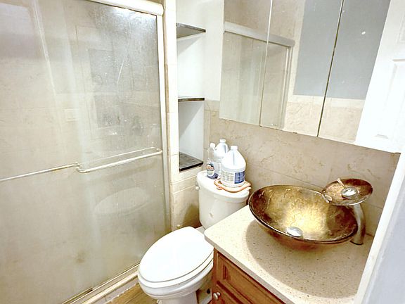 4th image of 1014 OLD WELAKA Road