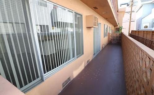 3rd image of 939 N Alfred St APT 7