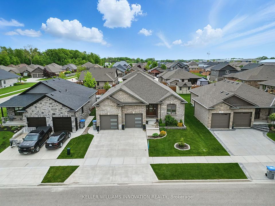 1st image of 107 Forbes Cres