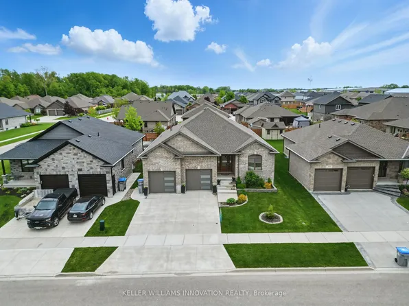 107 Forbes Cres, North Perth, ON N4W 0B3