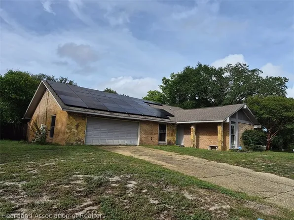 2782 Great Oaks Ln, Gulf Breeze, FL 32563