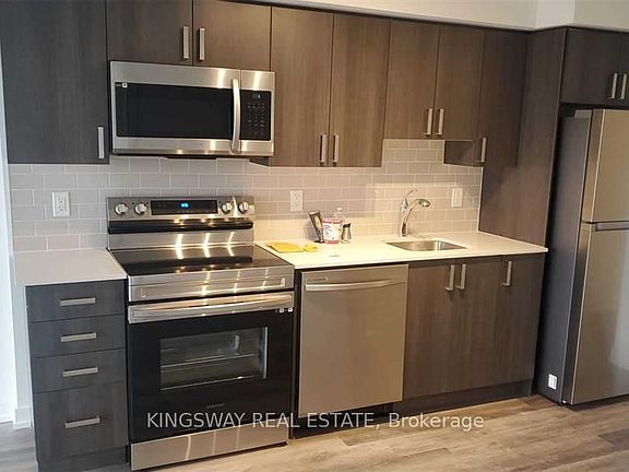 5th image of 1480 Bayly St #1004