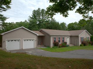 18 Prospect Lake Rd, Egremont, MA 01230