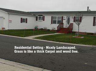 9953 Bellcrest Blvd, Fenton, MI 48430