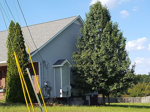 2nd image of 882 Sugarcane Way