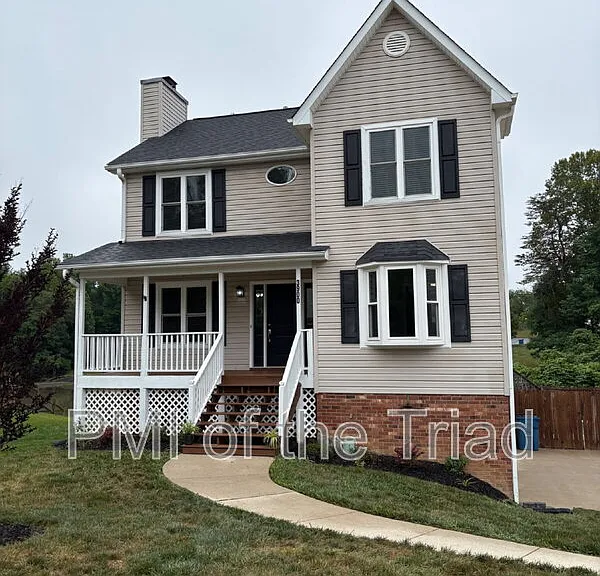 3900 Hunt Chase Ct — Photo 1