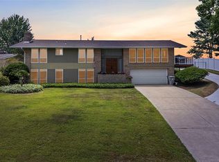 116 E Highland Dr, Mcmurray, PA 15317