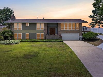 116 E Highland Dr, Mcmurray, PA, 15317