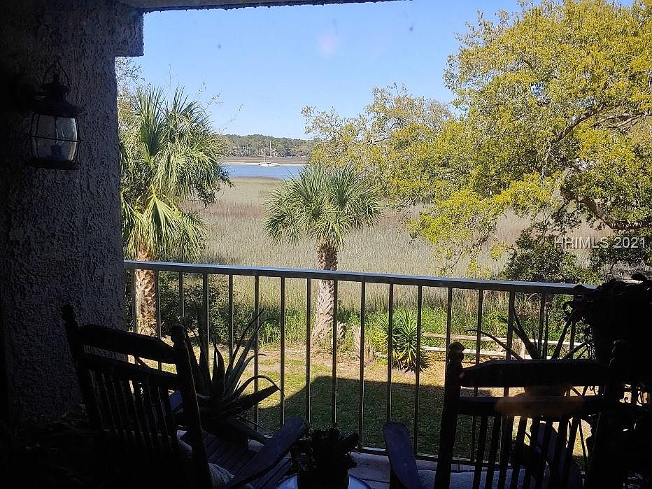 1st image of 70 Paddle Boat Ln