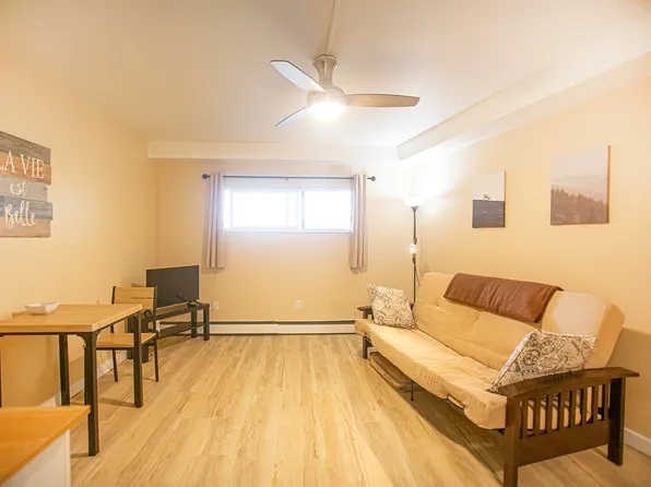 2111 Whistler Rd #212, Whistler, BC V8E 0A6