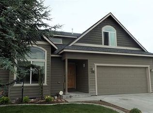 5011 Antigua Dr, Pasco, WA