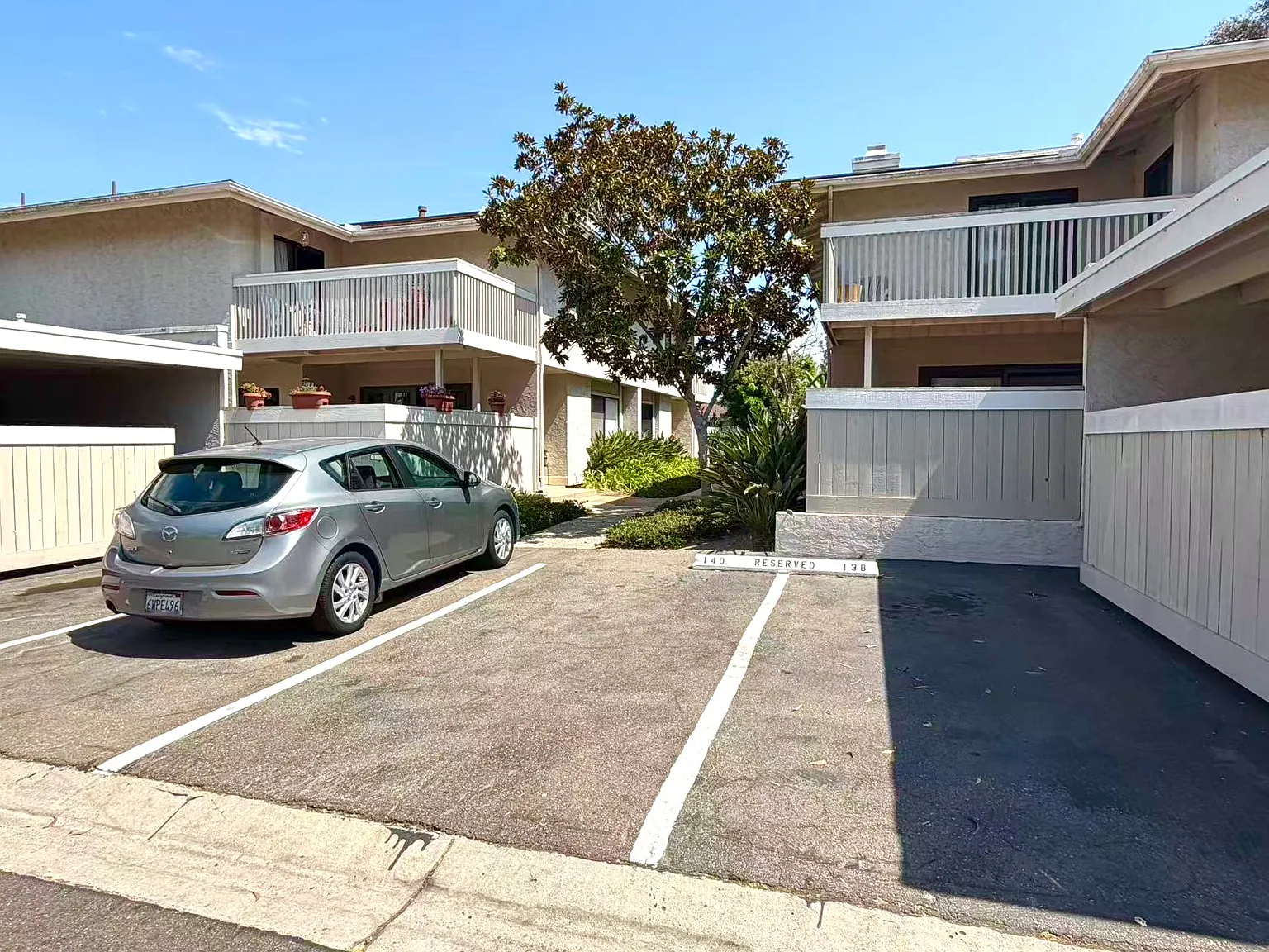 4 bed, 1450 sqft, $5,500 — Photo 4