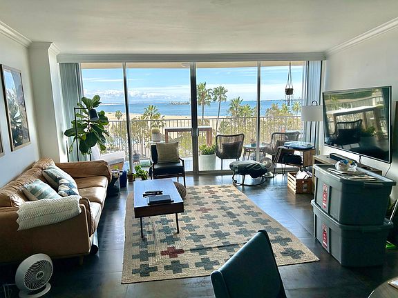 2nd image of 700 E Ocean Blvd Unit 905