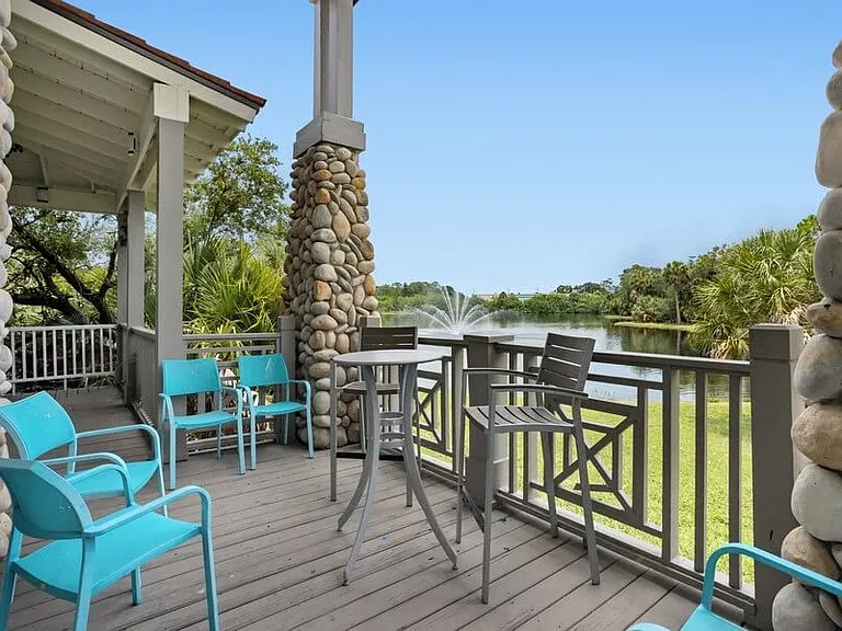 Veranda at Westchase — Photo 24