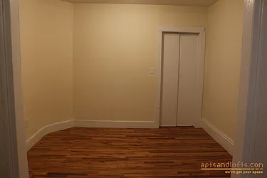 Rented by aptsandlofts.com