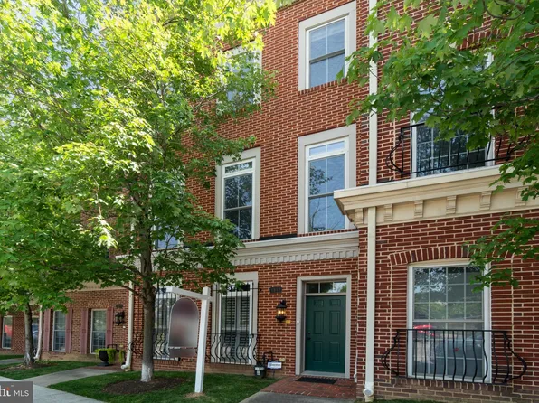 1319 Covington St, Baltimore, MD 21230