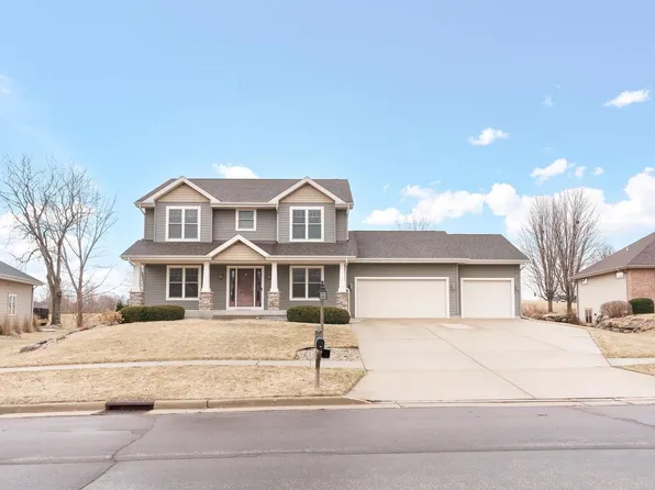 203 Ridgeview Lane, Columbus, WI 53925