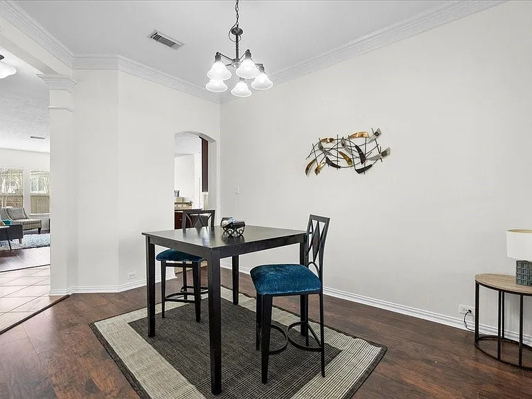 2120 Red Timber Ct — Photo 6