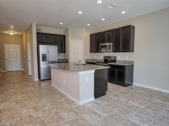 5th image of 7026 Woodchase Glen Dr