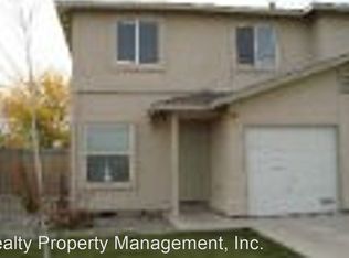 630 Sunny Ln UNIT A, Fernley, NV 89408