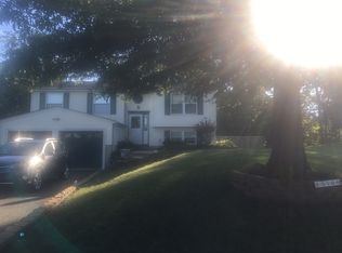 15106 Elk Run Rd, Chantilly, VA 20151