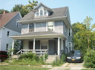 120 Ravine Ave, Rochester, NY 14613
