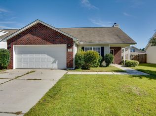 304 Old Stone Ct, Moncks Corner, SC 29461