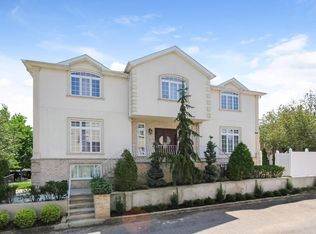 234 Ridgecrest Ave, Staten Island, NY 10312