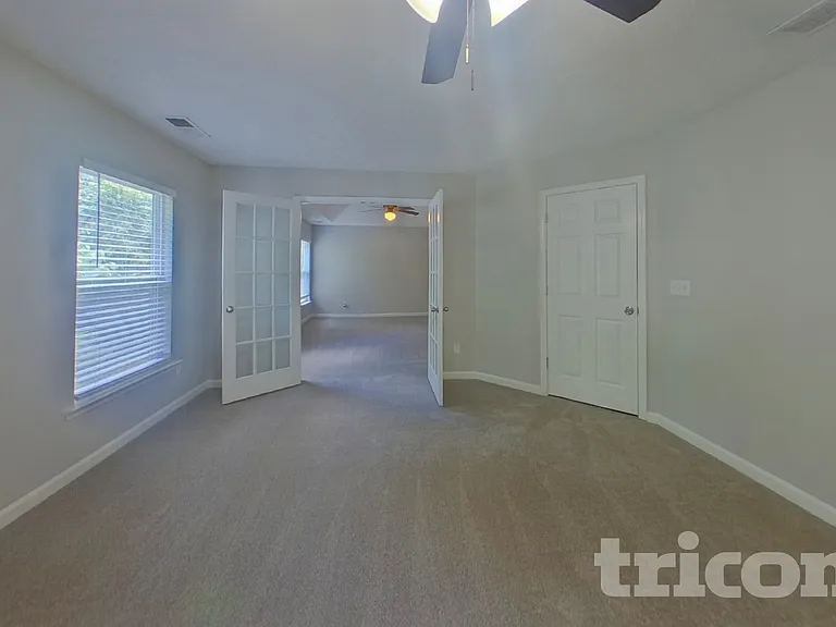 8292 Eastshore Dr — Photo 13